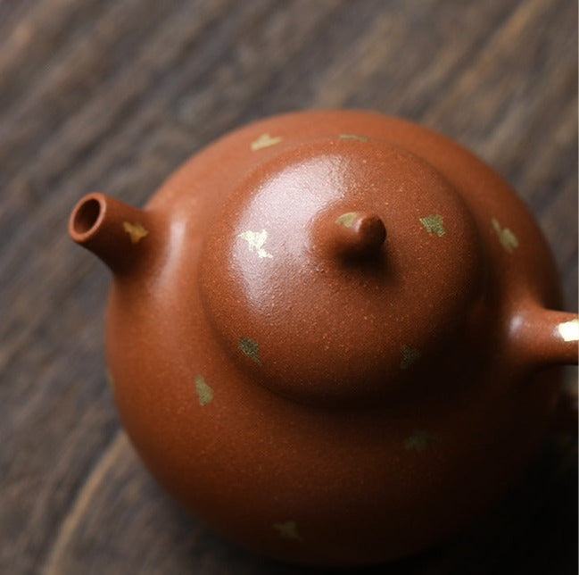 This is a Yixing teapot. this is Chinese yixing clay teapot 