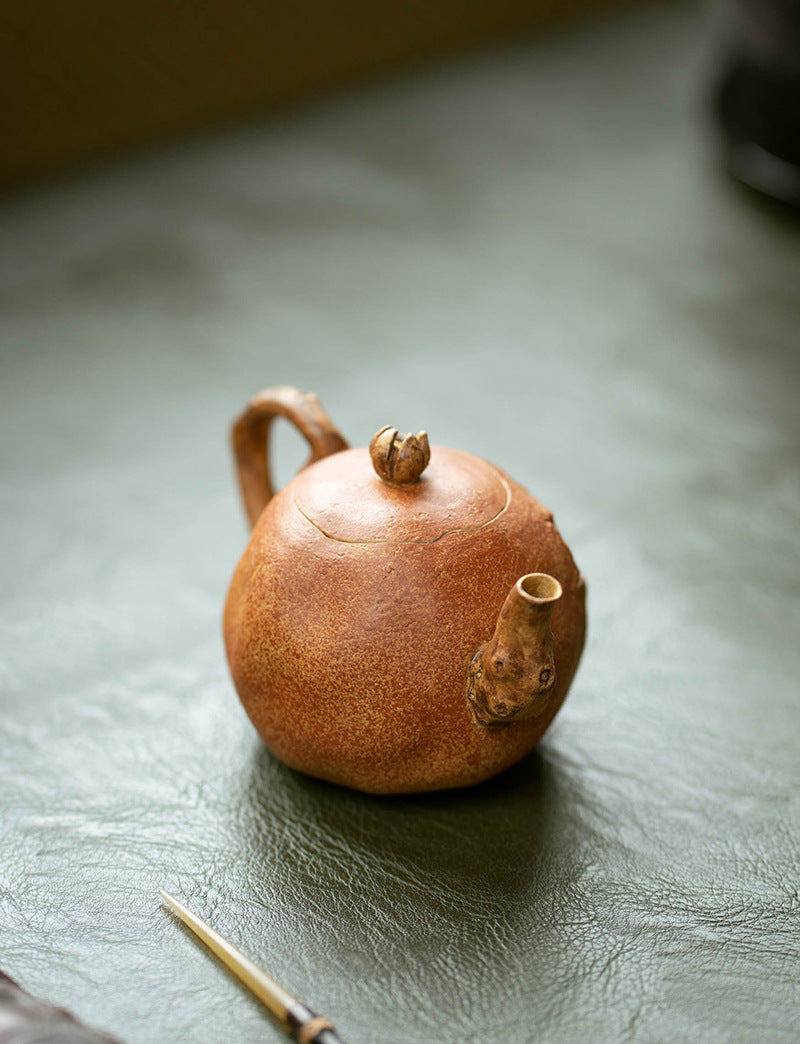 This is a Yixing teapot. this is Chinese yixing clay teapot 