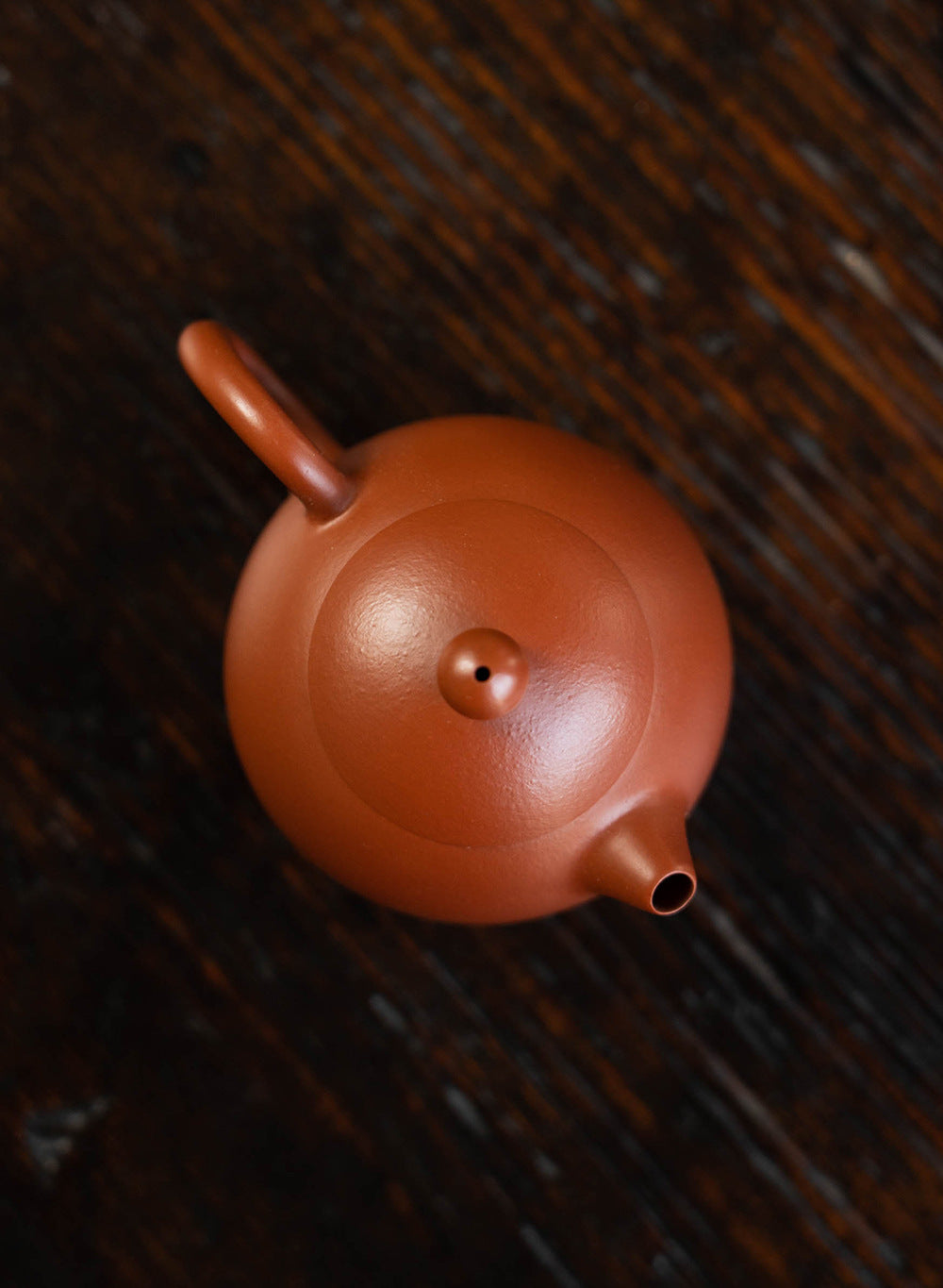 This is a Yixing teapot. this is Chinese yixing clay teapot 