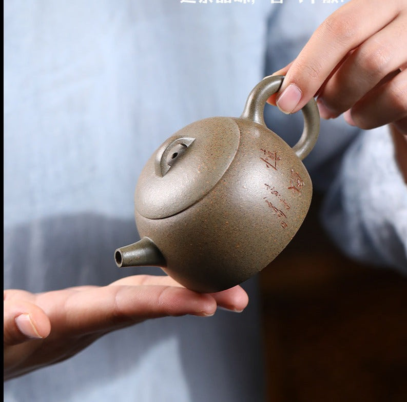 This is a Yixing teapot. this is Chinese yixing clay teapot 