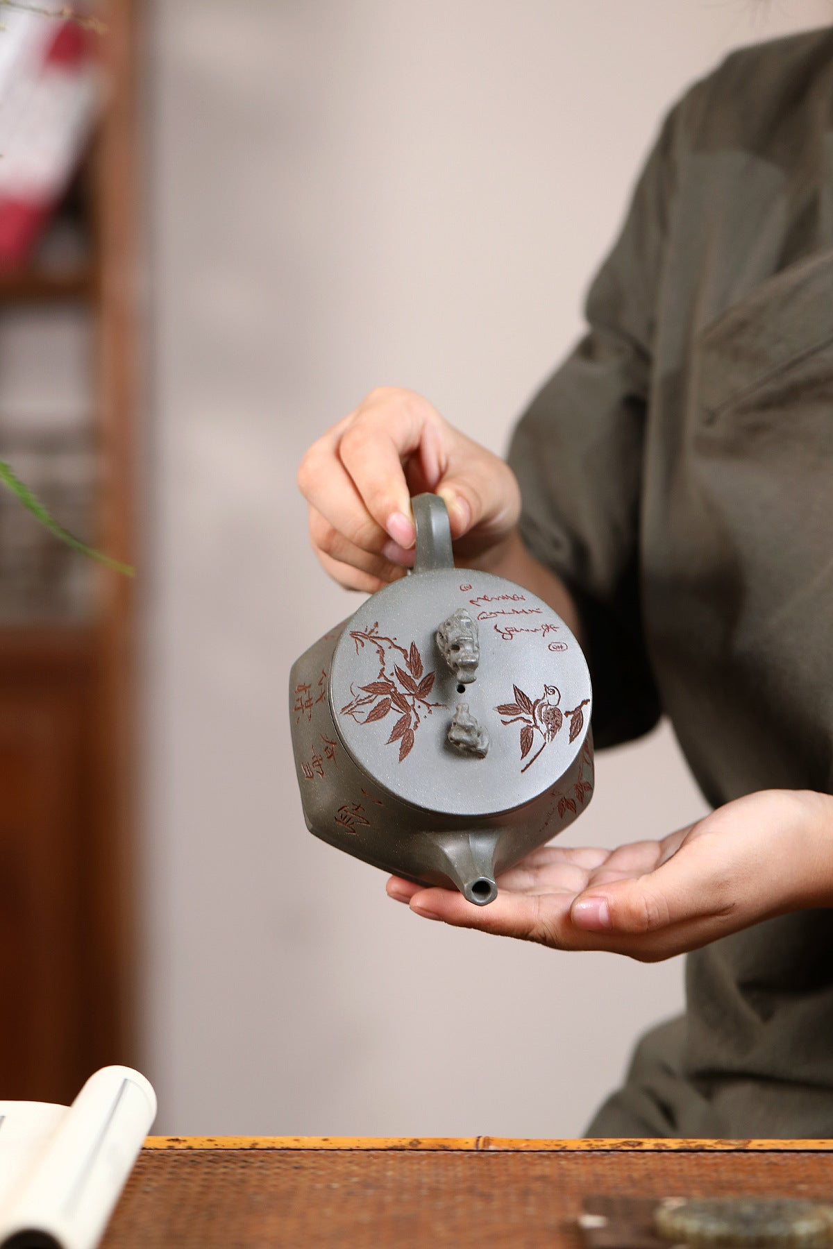 This is a Yixing teapot. this is Chinese yixing clay teapot 