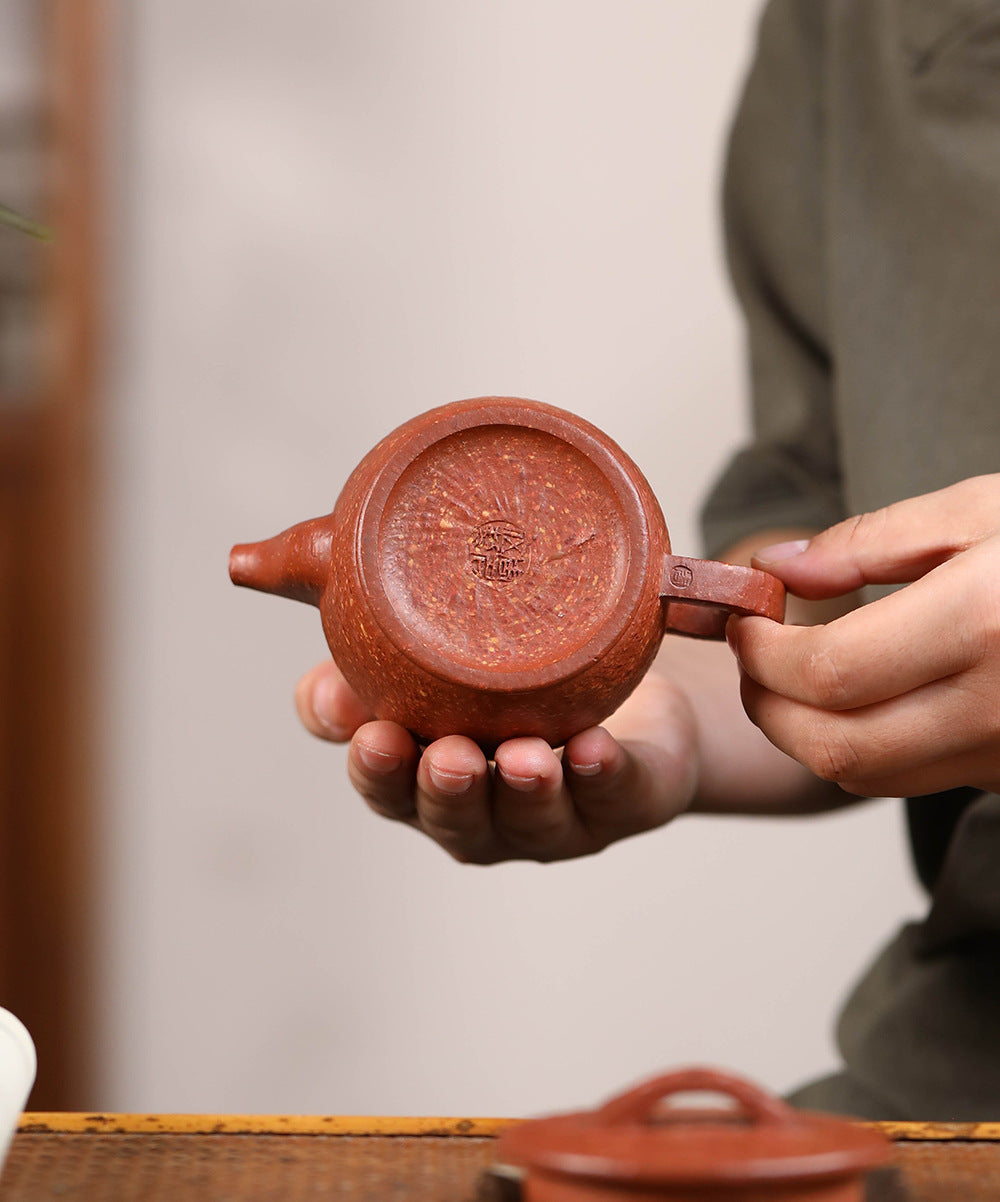 This is a Yixing teapot. this is Chinese yixing clay teapot 