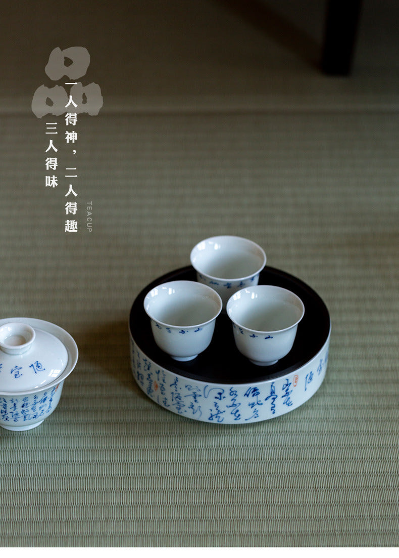 This is a ceramic teapot.this is a ceramic gaiwan