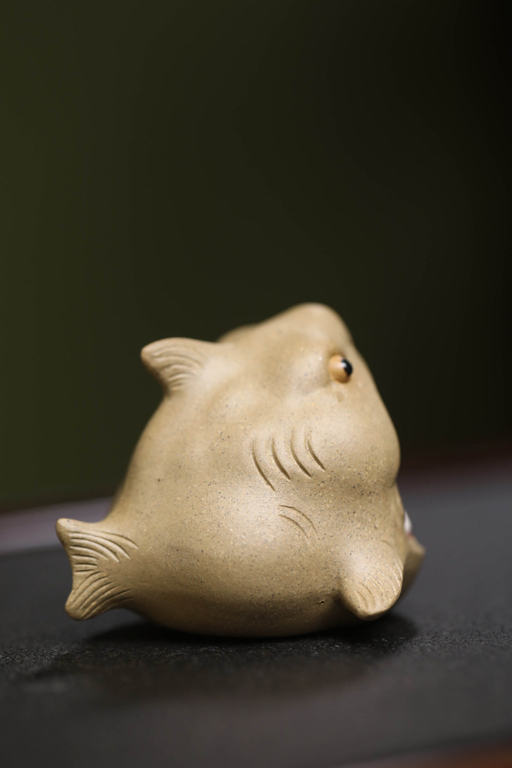 Tea Pets Handmade Yixing Purple Clay Tea Pet Big Shark Chinese Tea Pet