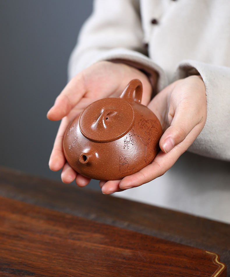 This is a Yixing teapot. this is Chinese yixing clay teapot