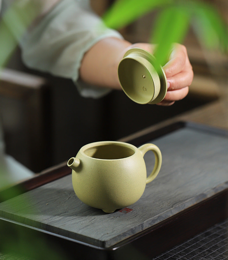 This is a Yixing teapot. this is Chinese yixing clay teapot 