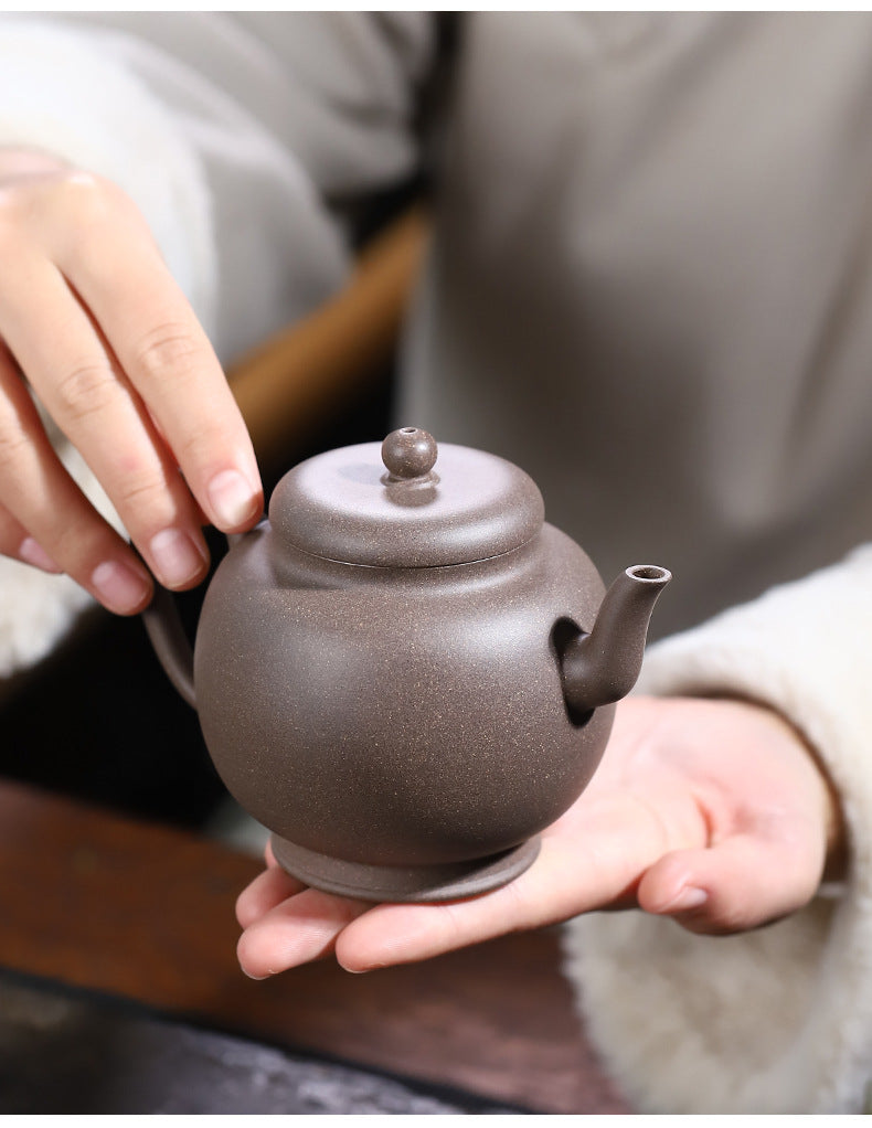 This is a Yixing teapot. this is Chinese yixing clay teapot 