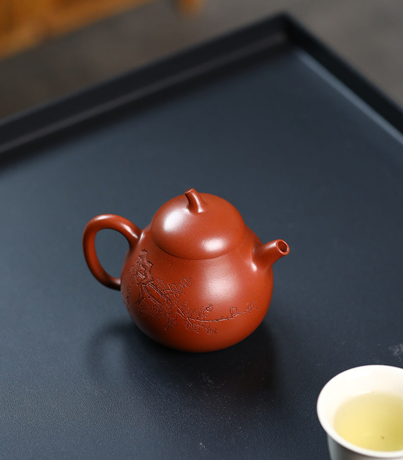 This is a Yixing teapot. this is Chinese yixing clay teapot 