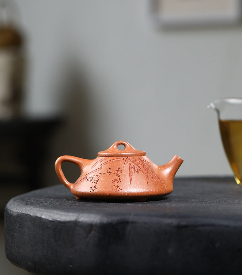 This is a Yixing teapot. this is Chinese yixing clay teapot 