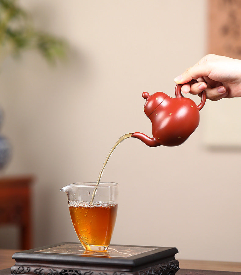 This is a Yixing teapot. this is Chinese yixing clay teapot