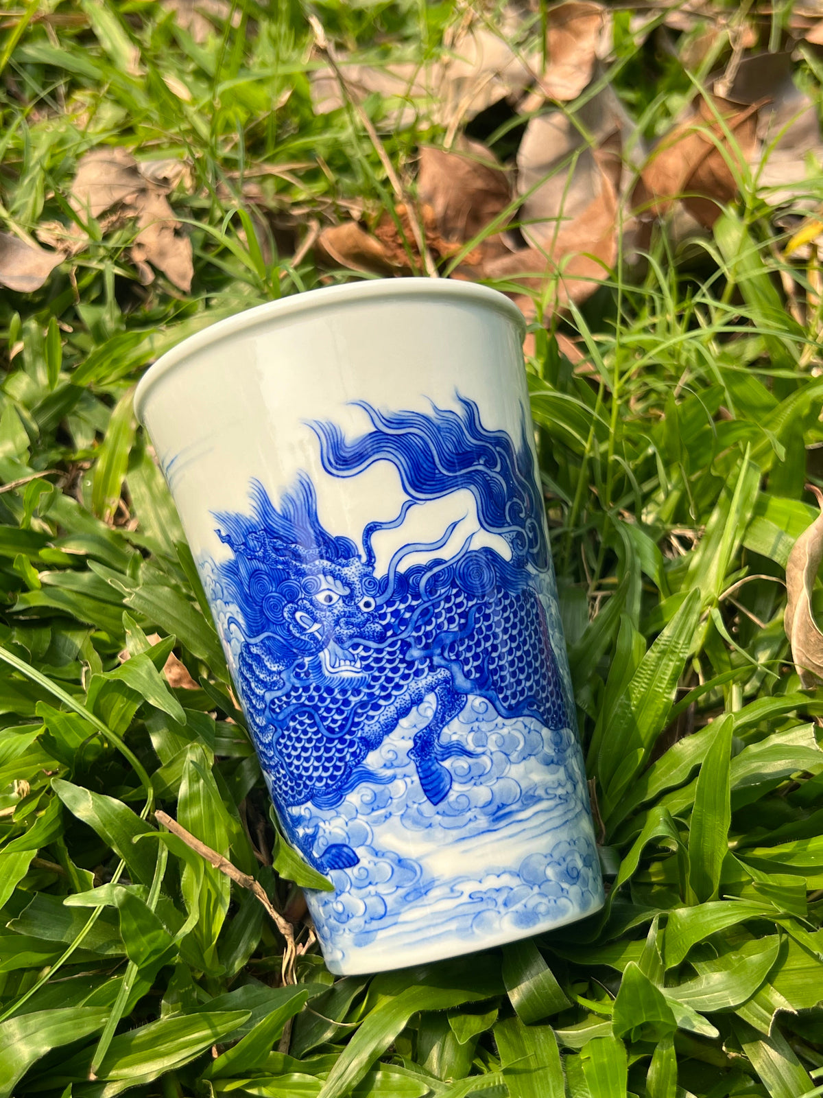 Handpainted Jingdezhen Teacup Chinese Qilin Kirin White Blue Porcelain Fine China Cup