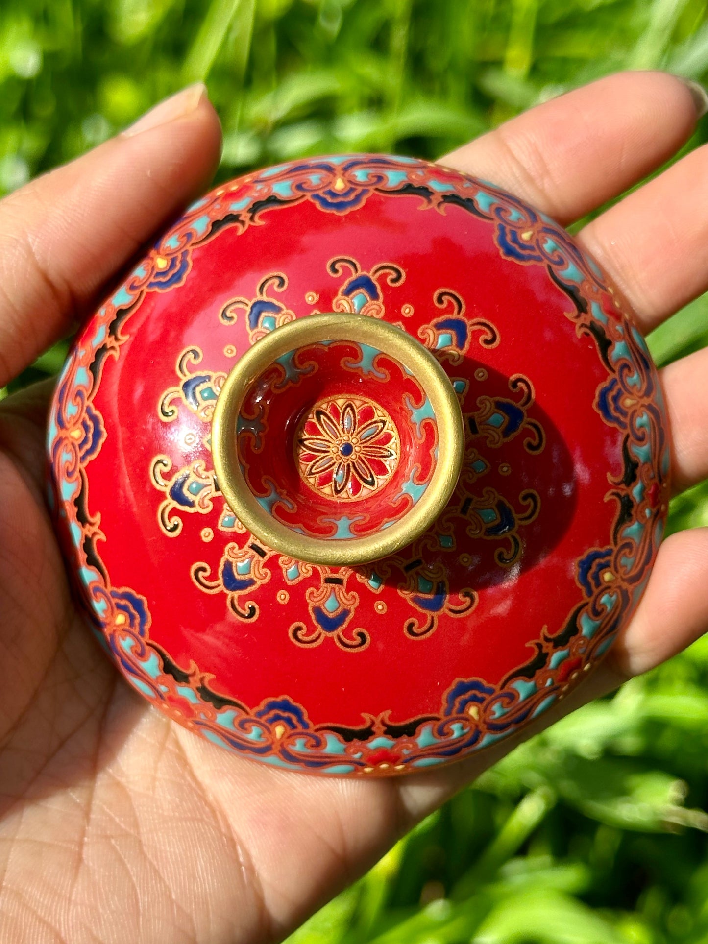 Chinese Red Enameled Hand Painted Porcelain Imitating Tapian Traditional Rubbing Bouddha Calligraphy Masterpiece Gaiwan Tea Tray Set
