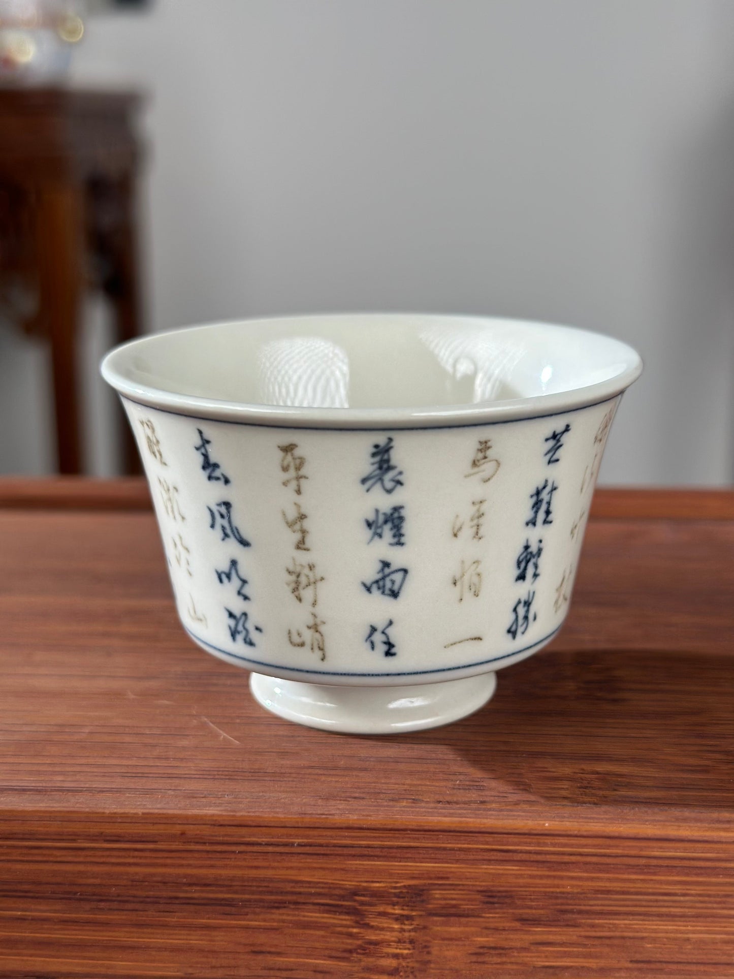 Handpainted Calligraphy Chinese Luxious Blue White Porcelain Underglaze Gold Youlijin Gaiwan Set Artwork Teacup