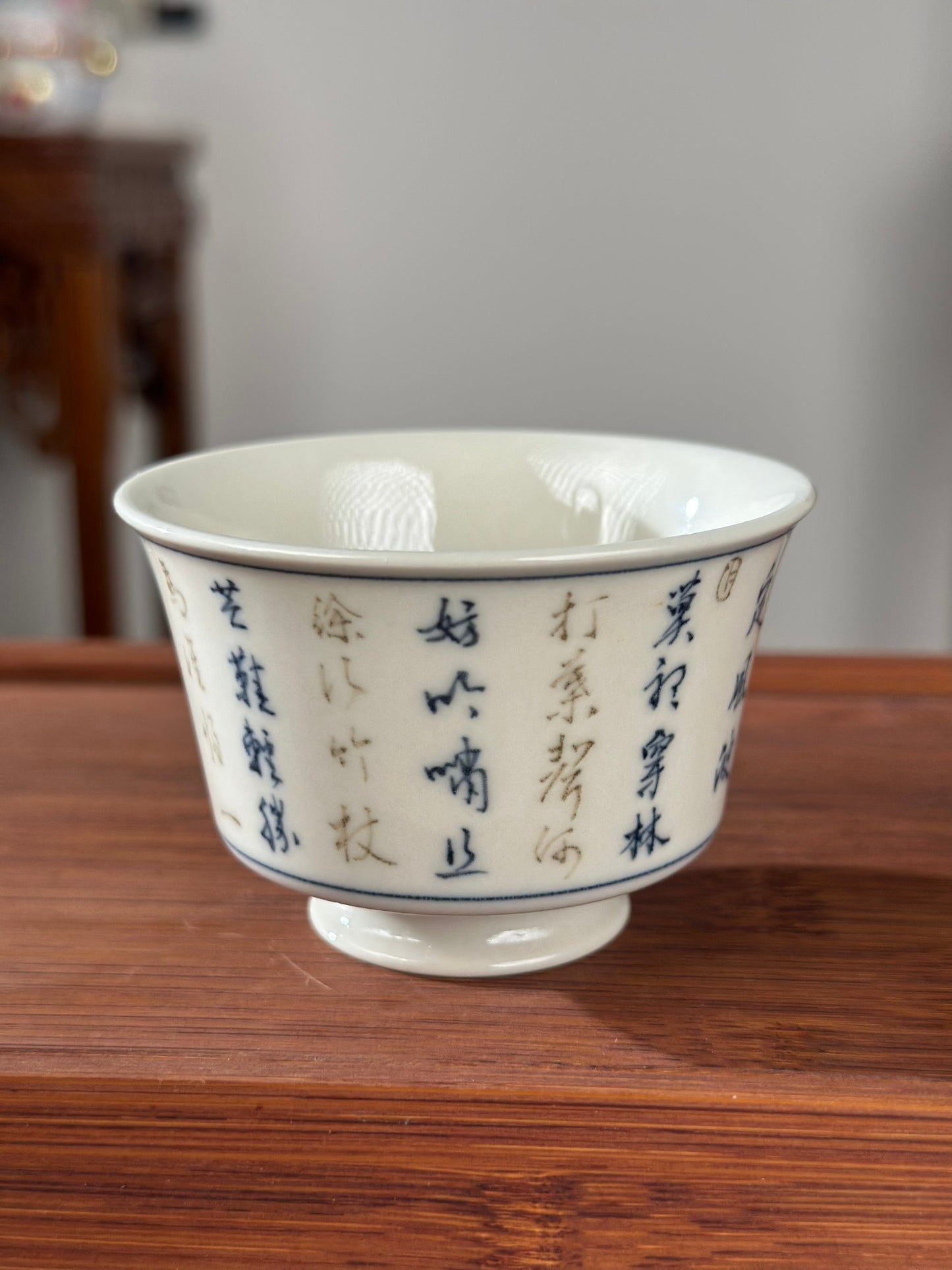 Handpainted Calligraphy Chinese Luxious Blue White Porcelain Underglaze Gold Youlijin Gaiwan Set Artwork Teacup