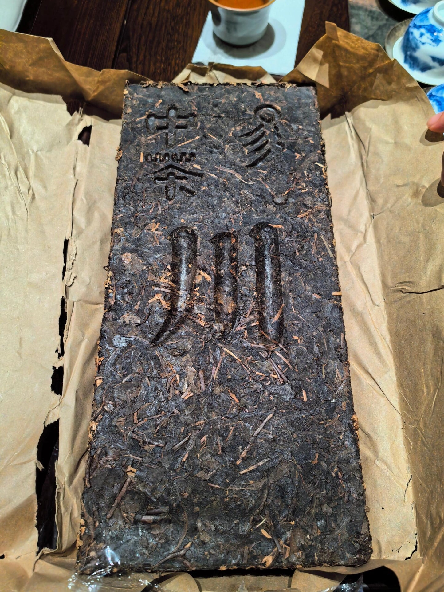 Chinese 20008 Aged Dark Brick Tea Qingzhuan Green Brick Aged Heicha