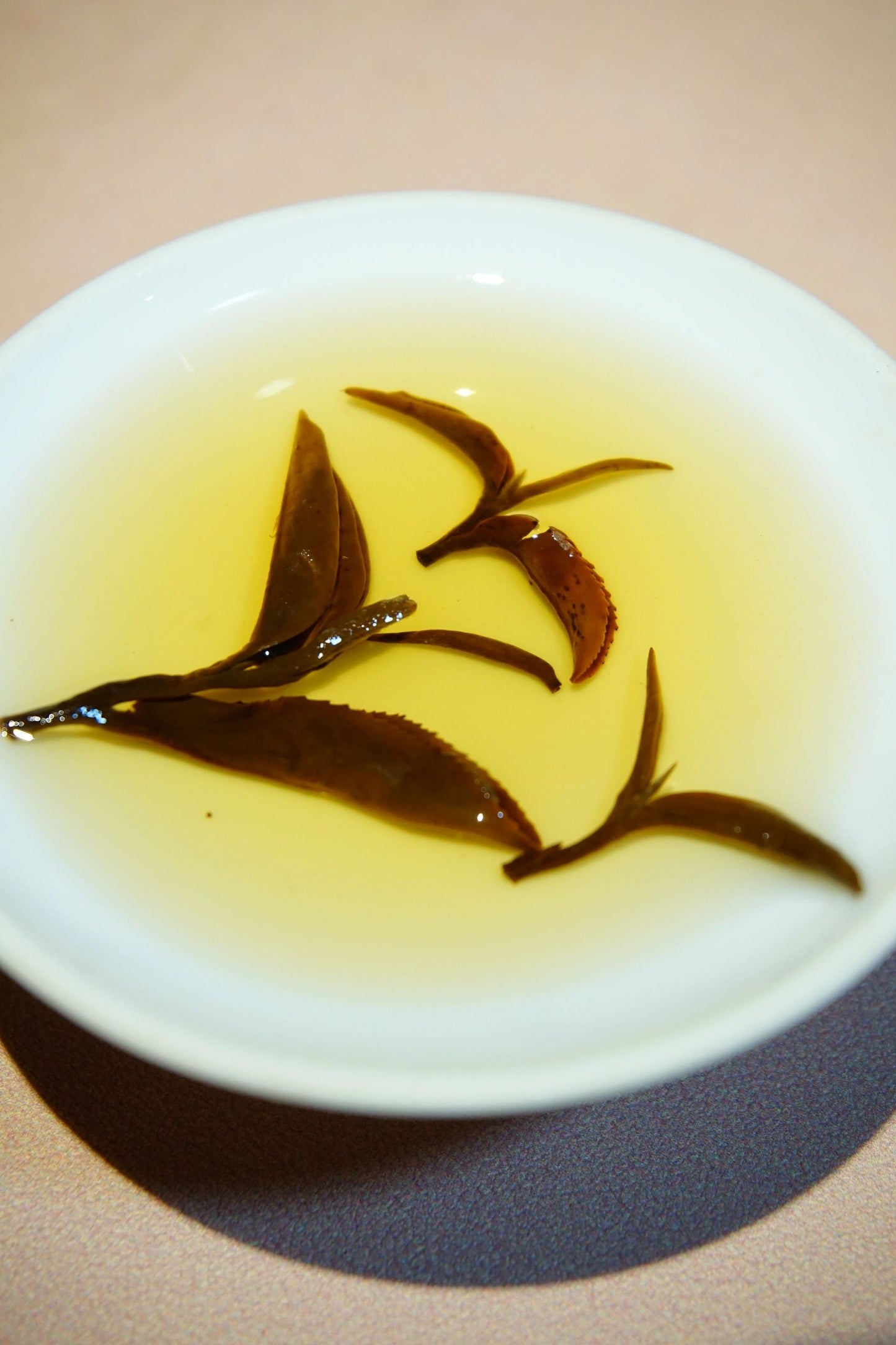 Chinese Premium Yunnan Oriental Beauty Oolong Tea Taiwan Style Dongfang Meiren Wulong White-tipped Oolong