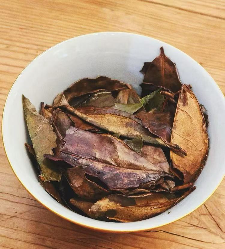 2014 Aged Fuding White Tea Wild Caicha Shoumei