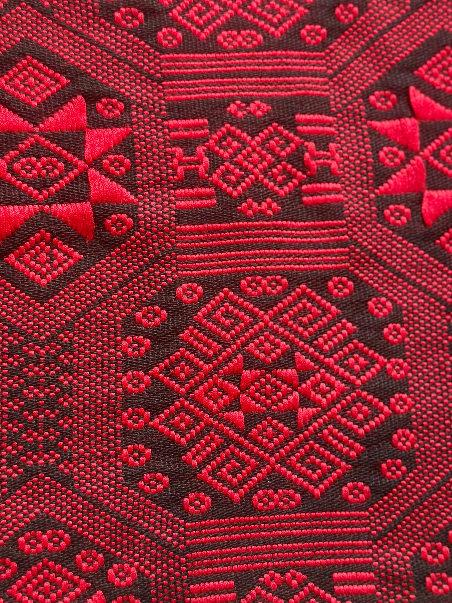 High-end Handcrafted Chinese Zhuang Brocade Silk Cloth Scarf Tea Table Cloth