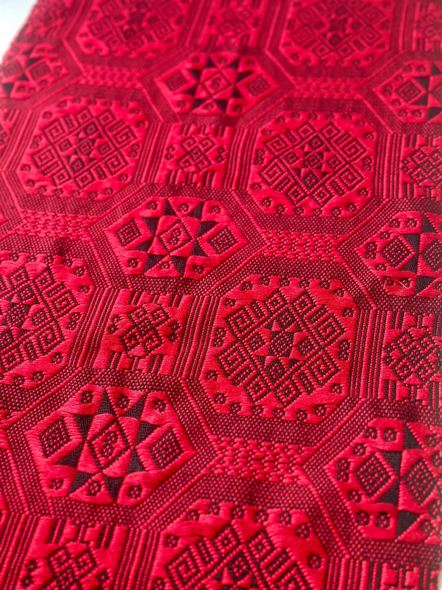 High-end Handcrafted Chinese Zhuang Brocade Silk Cloth Scarf Tea Table Cloth