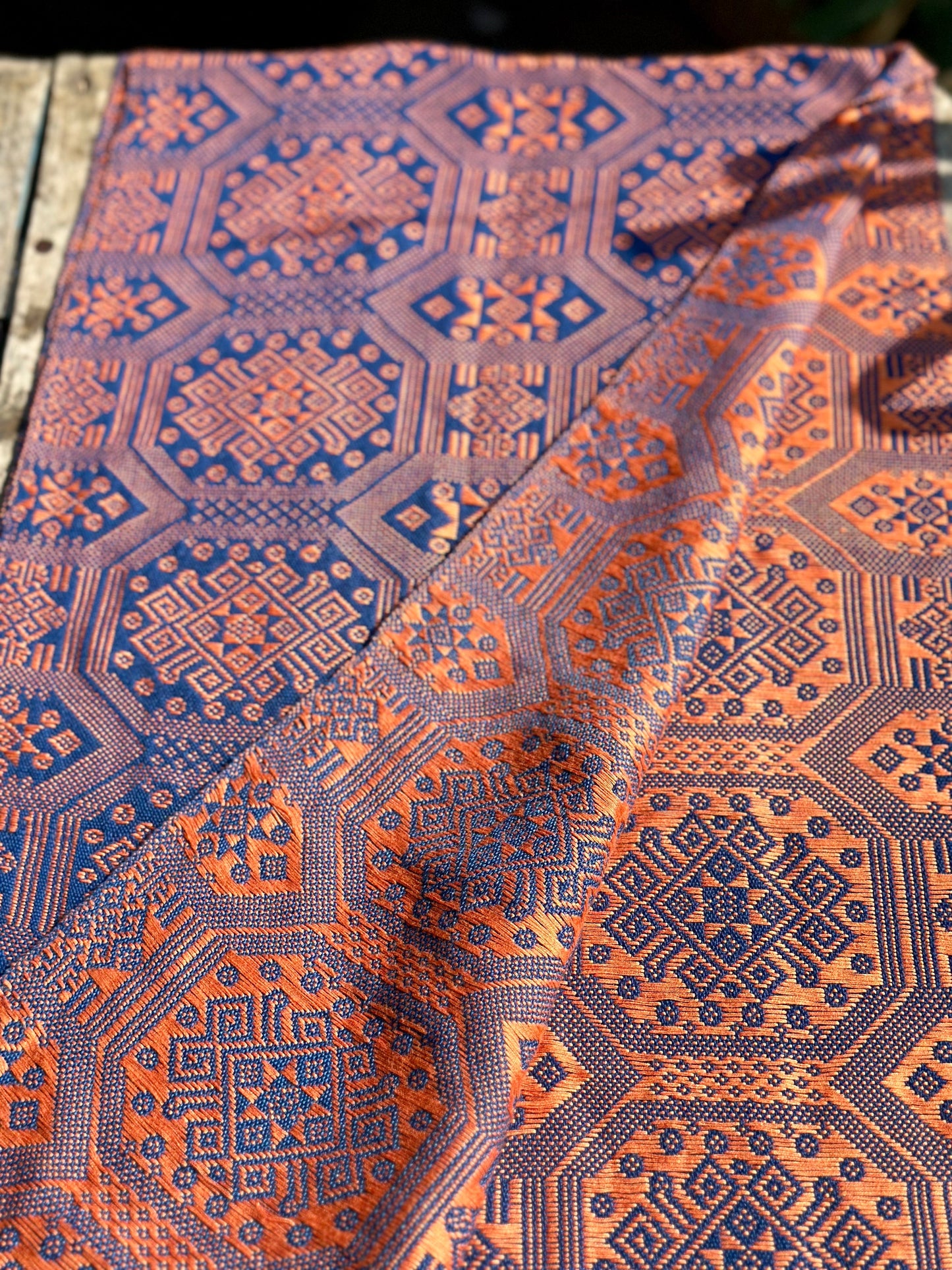 High-end Handcrafted Python Dragon Pattern Chinese Blue Orange Zhuang Brocade Silk Cloth Scarf Tea Table Cloth