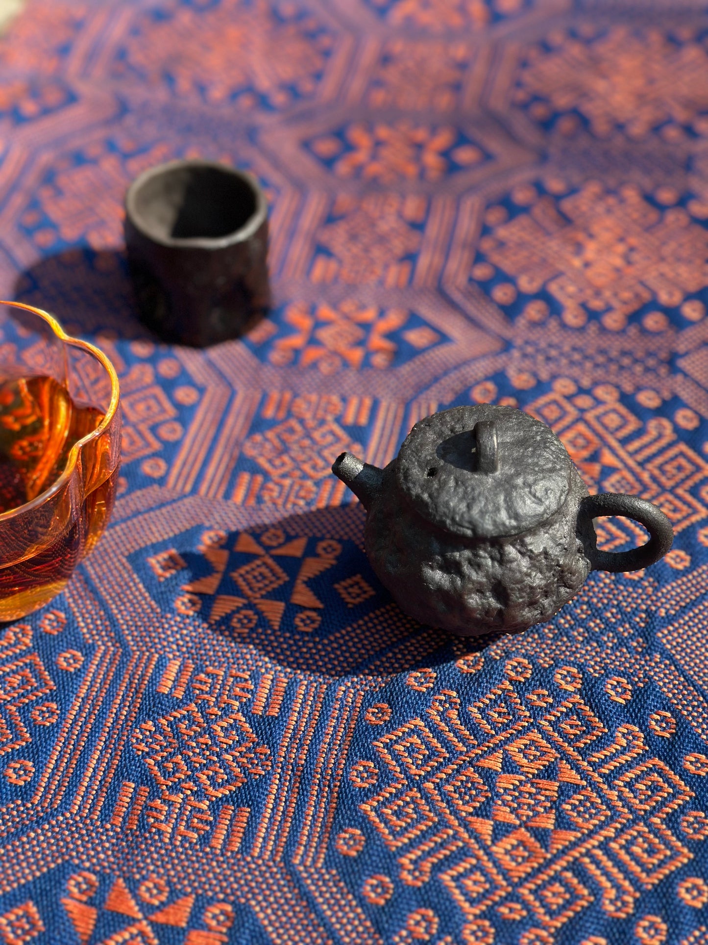 High-end Handcrafted Python Dragon Pattern Chinese Blue Orange Zhuang Brocade Silk Cloth Scarf Tea Table Cloth