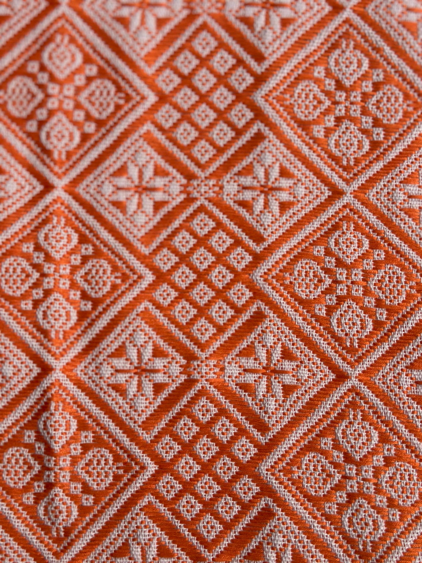 High-end Handcrafted Anise Pattern Chinese Orange White Zhuang Brocade Silk Cloth Scarf Tea Table Cloth