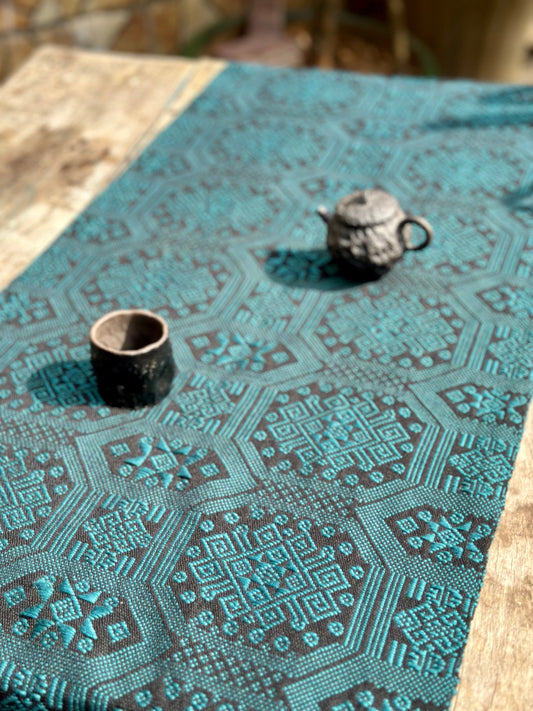 High-end Handcrafted Python Dragon Pattern Emerald Black Chinese Zhuang Brocade Silk Cloth Scarf Tea Table Cloth