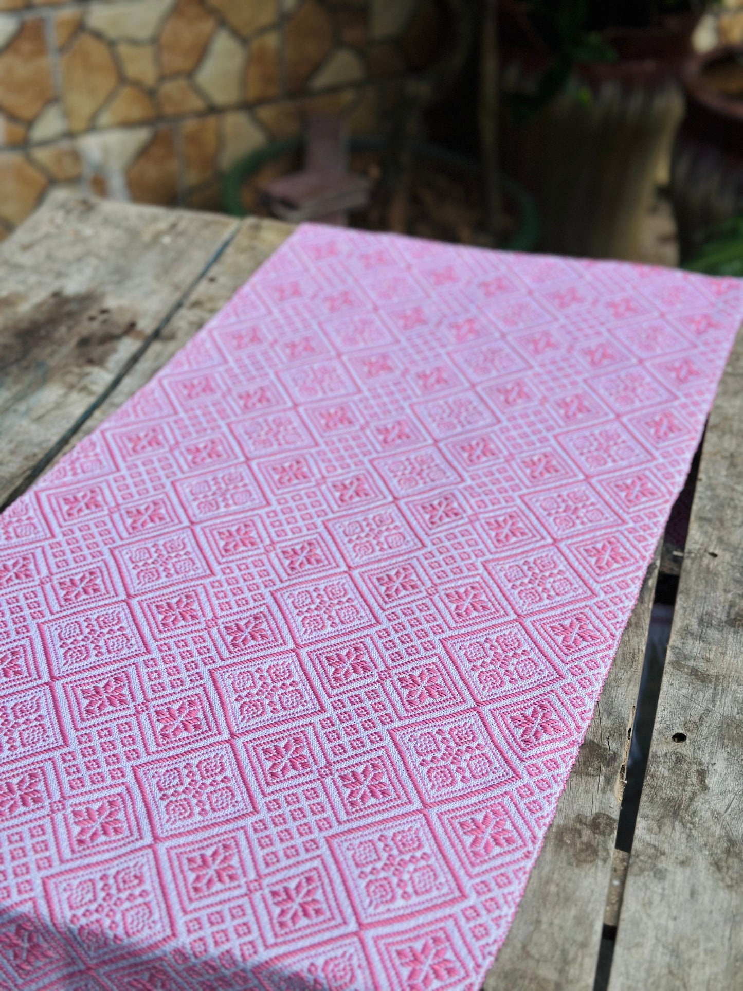 High-end Handcrafted Anise Field Pattern Chinese Pink White Zhuang Brocade Silk Cloth Scarf Tea Table Cloth