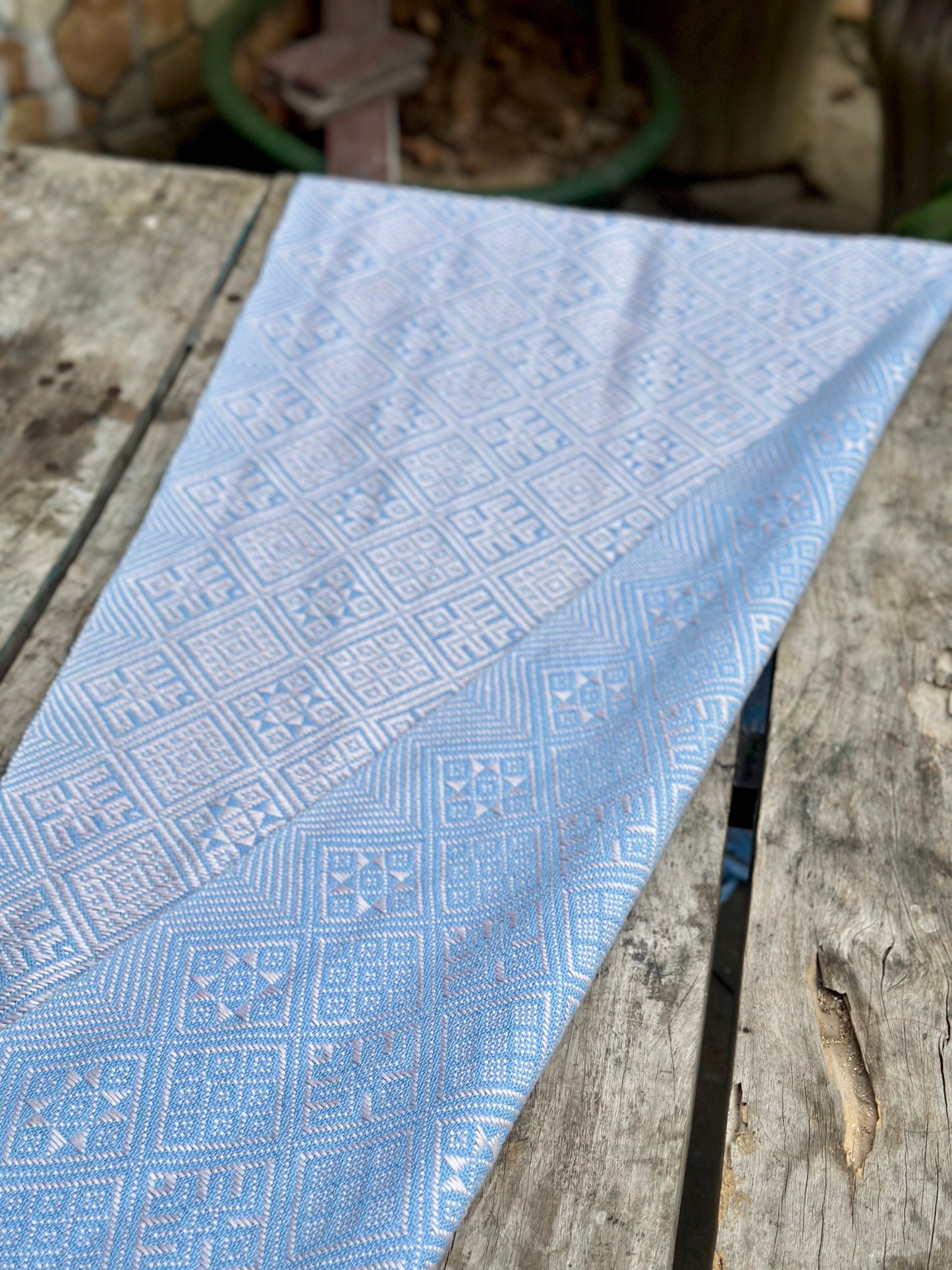 High-end Handcrafted  Swallow Field Anise Pattern Chinese Blue white Zhuang Brocade Silk Cloth Scarf Tea Table Cloth