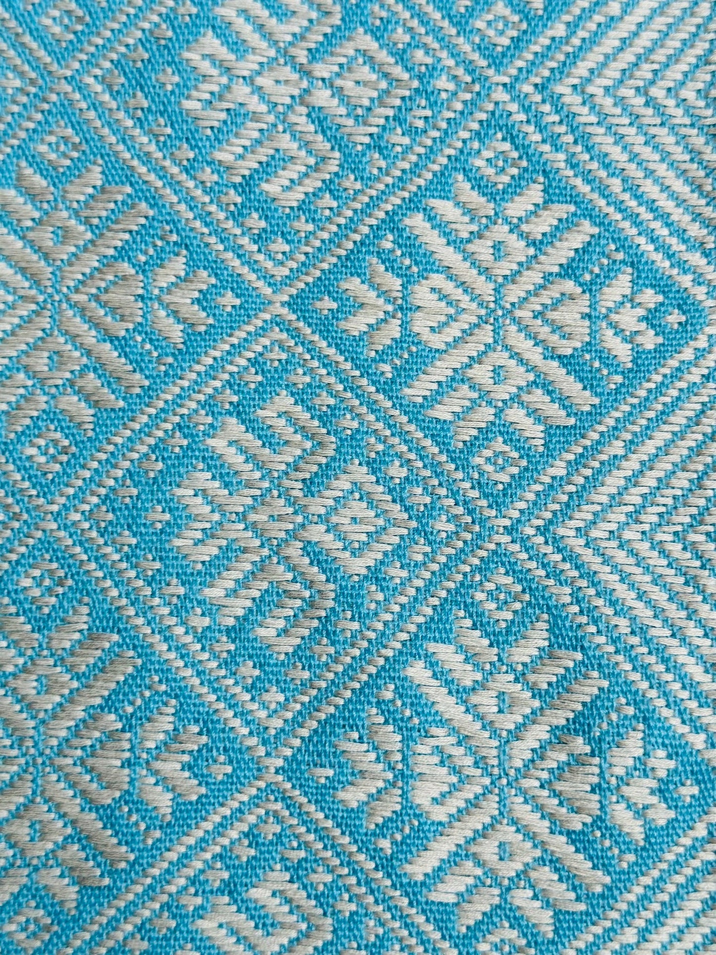 High-end Handcrafted Swallow Phoenix Flower Pattern Chinese Blue White Zhuang Brocade Silk Cloth Scarf Tea Table Cloth