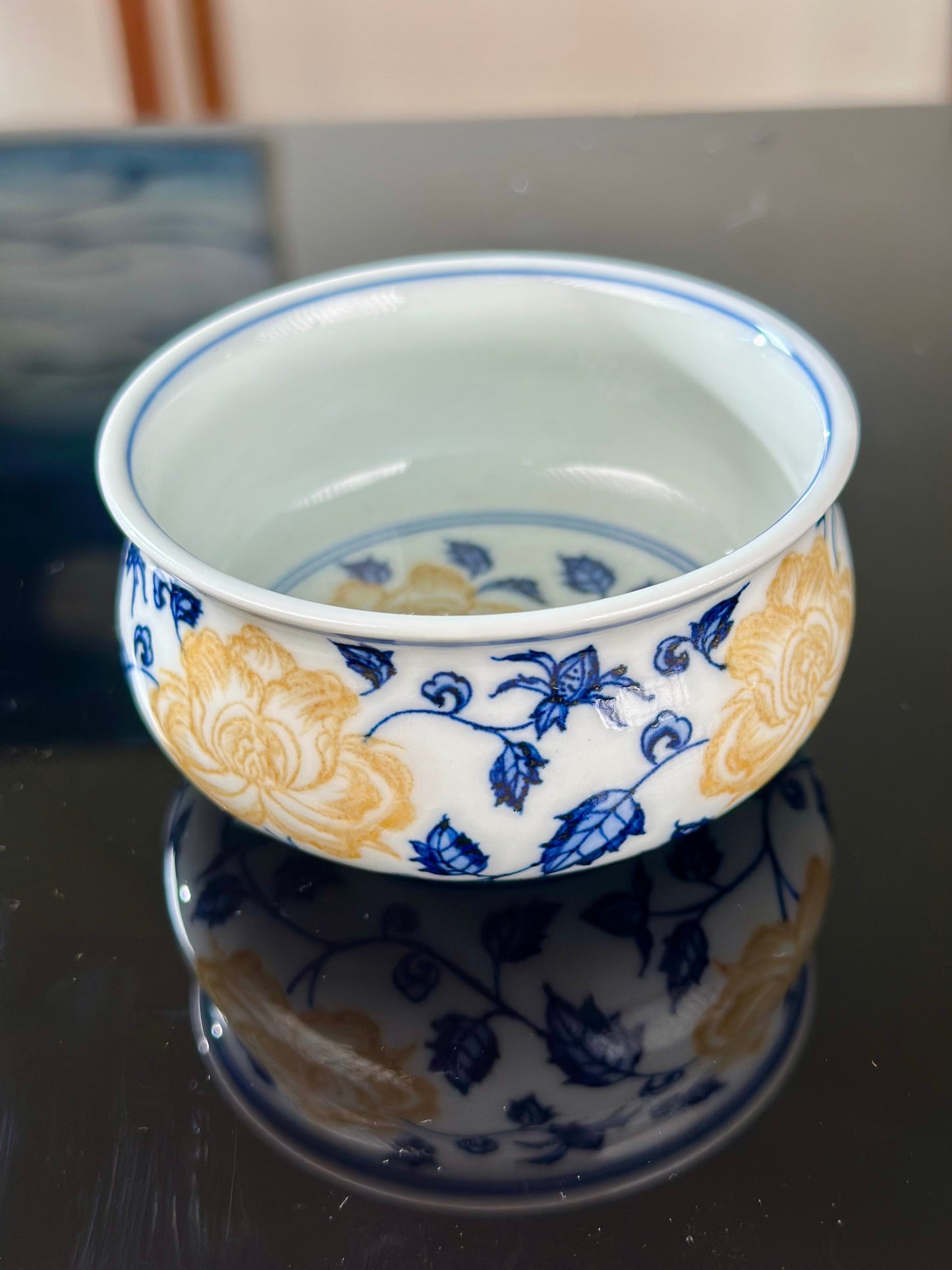 Handpainted Chinese Luxious Blue White Porcelain Underglaze Gold Youlijin Classic Peony Pattern Artwork Teacup