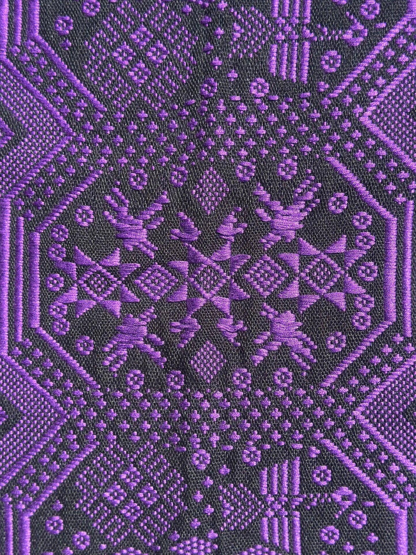 High-end Handcrafted Dragon Phoenix Pattern Chinese Purple Black Zhuang Brocade Silk Cloth Scarf Tea Table Cloth