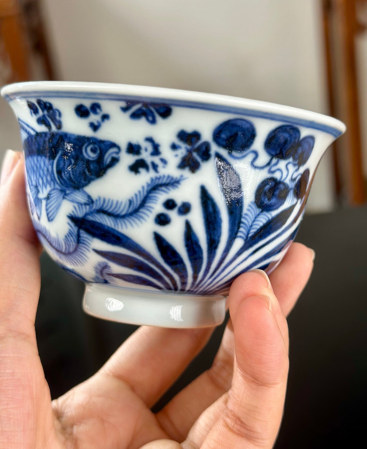 Handpainted Chinese Traditional Fish and Alga Pattern Blue White Porcelain Teapot Jingdezhen Gaiwan