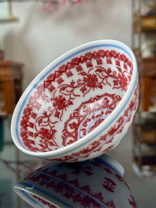 Handpainted Chinese  Underglaze Red Youlihong Porcelain Jingdezhen Traditional Covert Eight Immortals Anbaxian Pattern Teacup