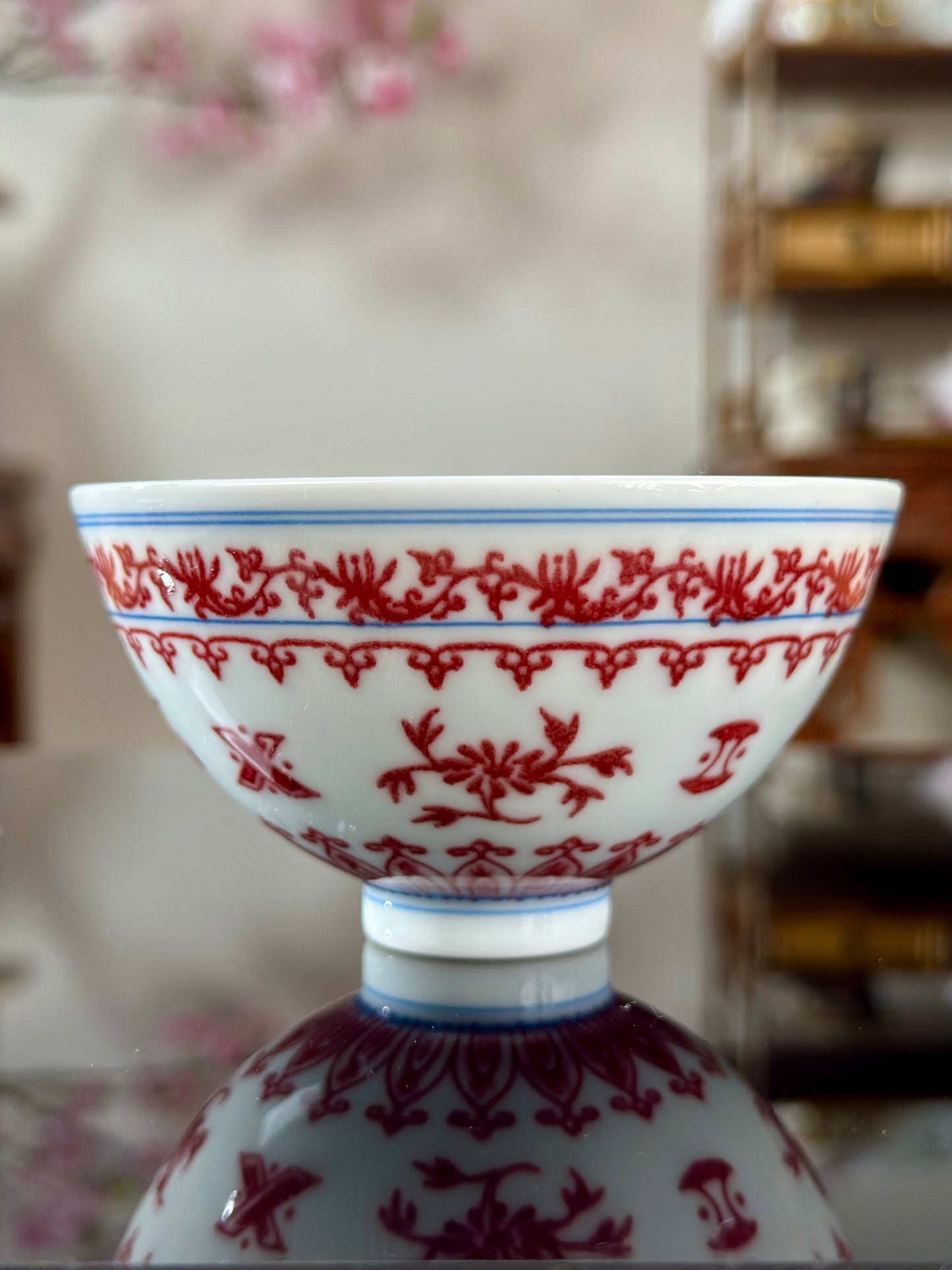Handpainted Chinese  Underglaze Red Youlihong Porcelain Jingdezhen Traditional Covert Eight Immortals Anbaxian Pattern Teacup