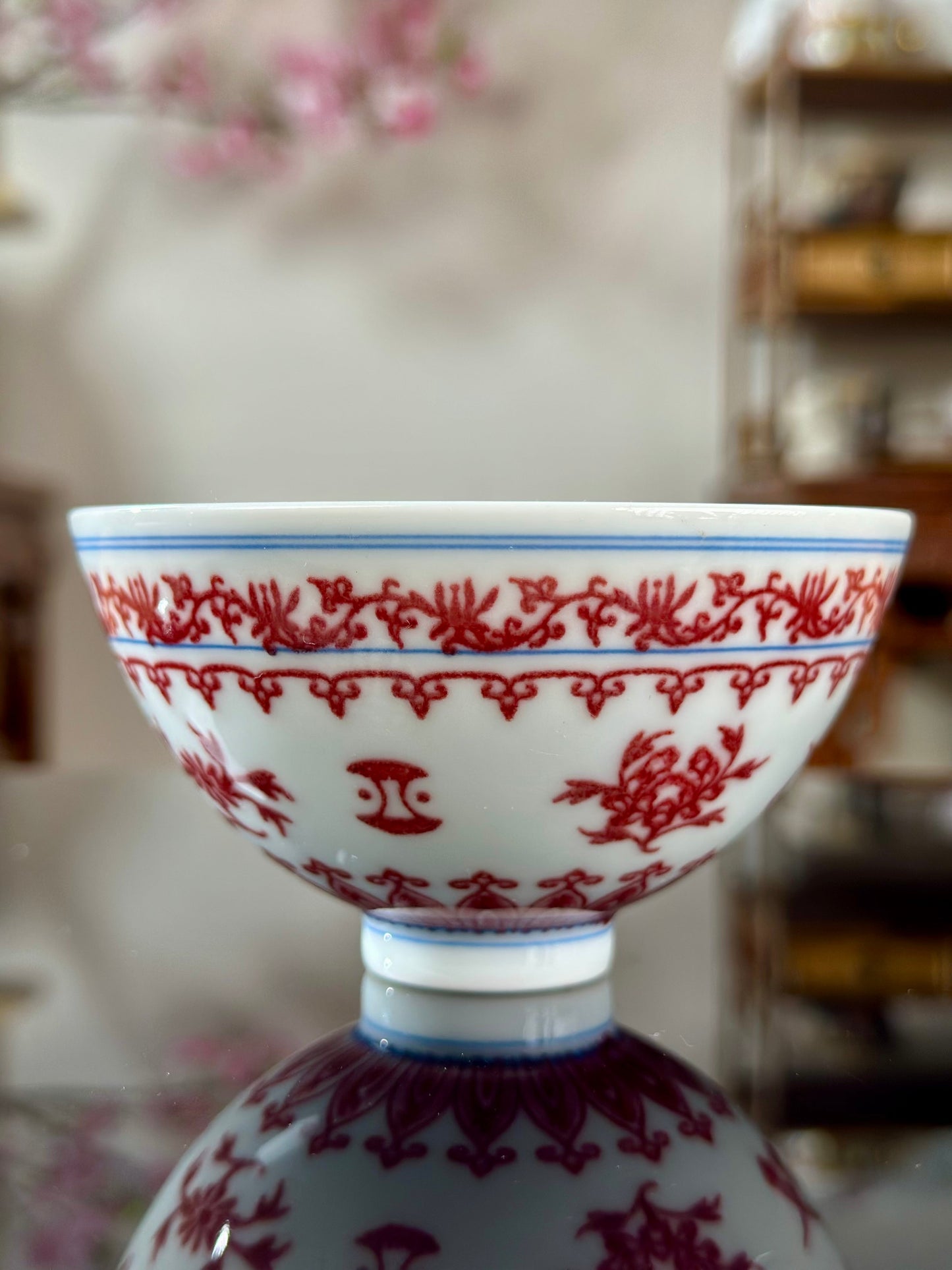 Handpainted Chinese  Underglaze Red Youlihong Porcelain Jingdezhen Traditional Covert Eight Immortals Anbaxian Pattern Teacup
