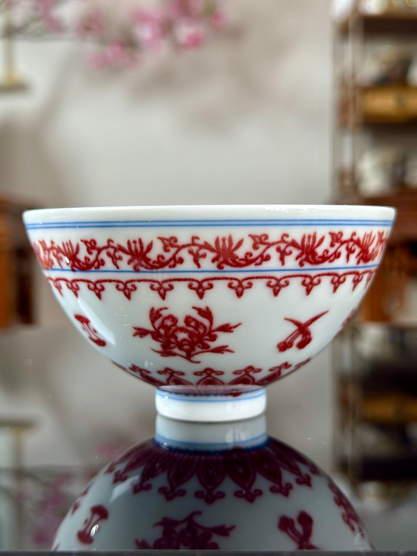 Handpainted Chinese  Underglaze Red Youlihong Porcelain Jingdezhen Traditional Covert Eight Immortals Anbaxian Pattern Teacup