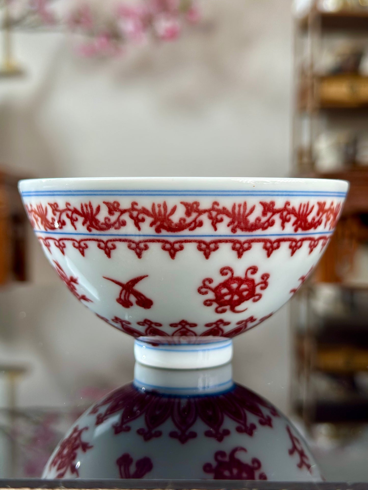 Handpainted Chinese  Underglaze Red Youlihong Porcelain Jingdezhen Traditional Covert Eight Immortals Anbaxian Pattern Teacup