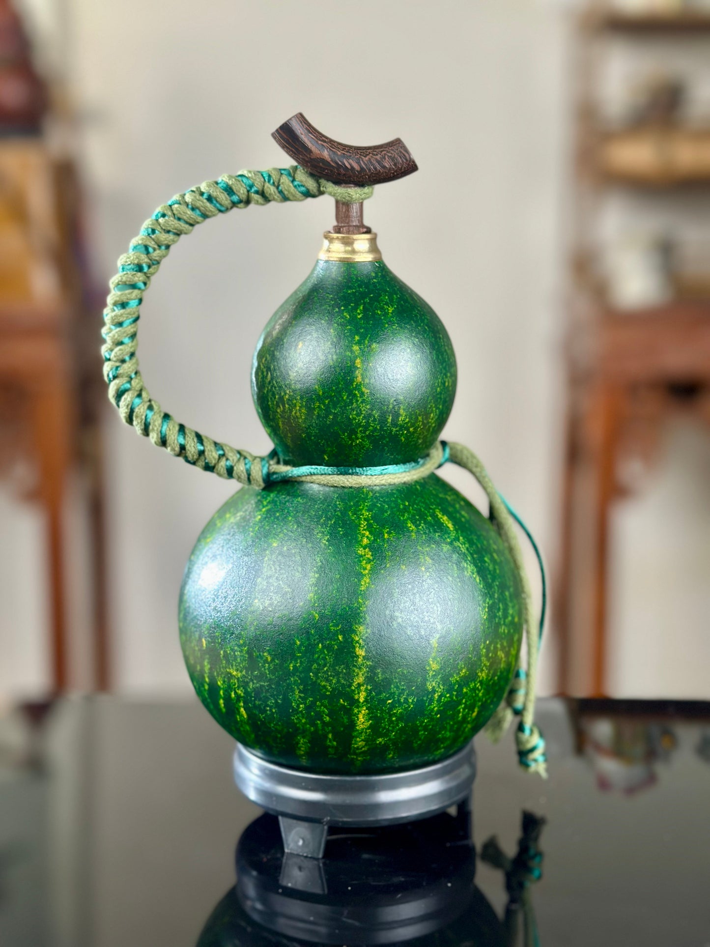 Hand dyed Woody Green Chinese Fengshui Ornament Lacquerware Hulu Natural Gourd Water Tea Container Classical Home Decor