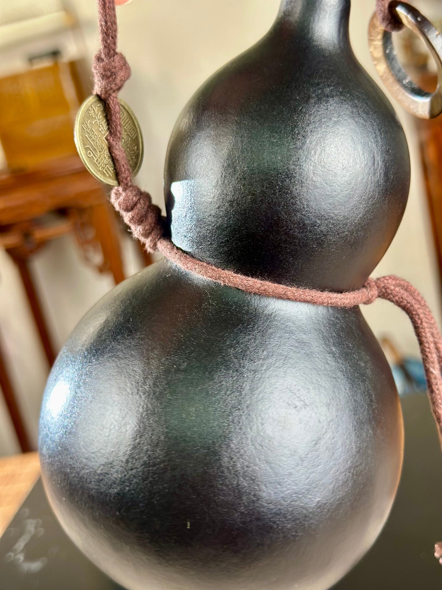 Hand dyed Fengshui Ornament Bright Black Chinese Lacquerware Hulu Natural Gourd Water Tea Container Classical Home Decor