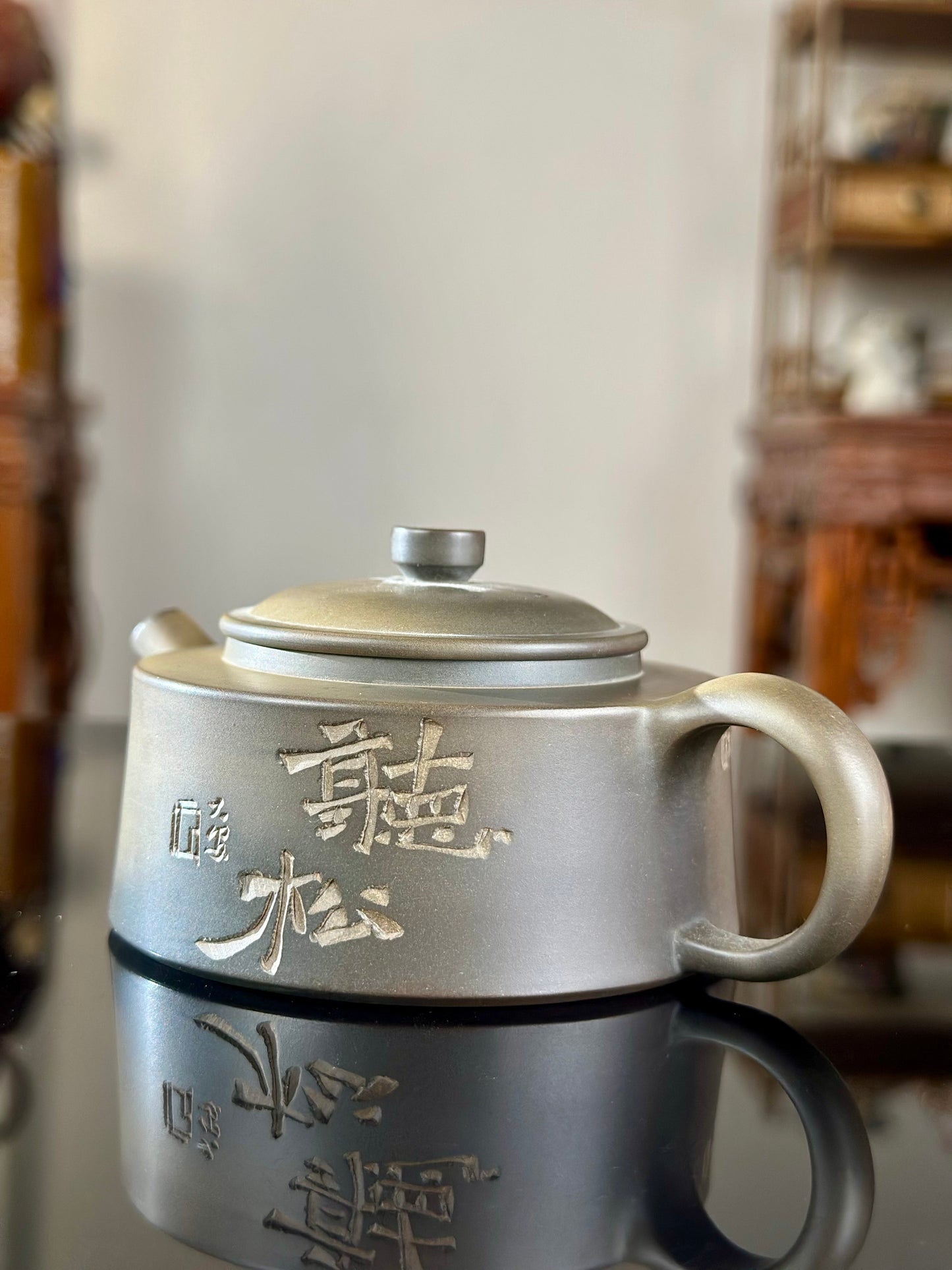 Handcrafted Nixing Clay Teapot Chinese Nixing Pottery Pot