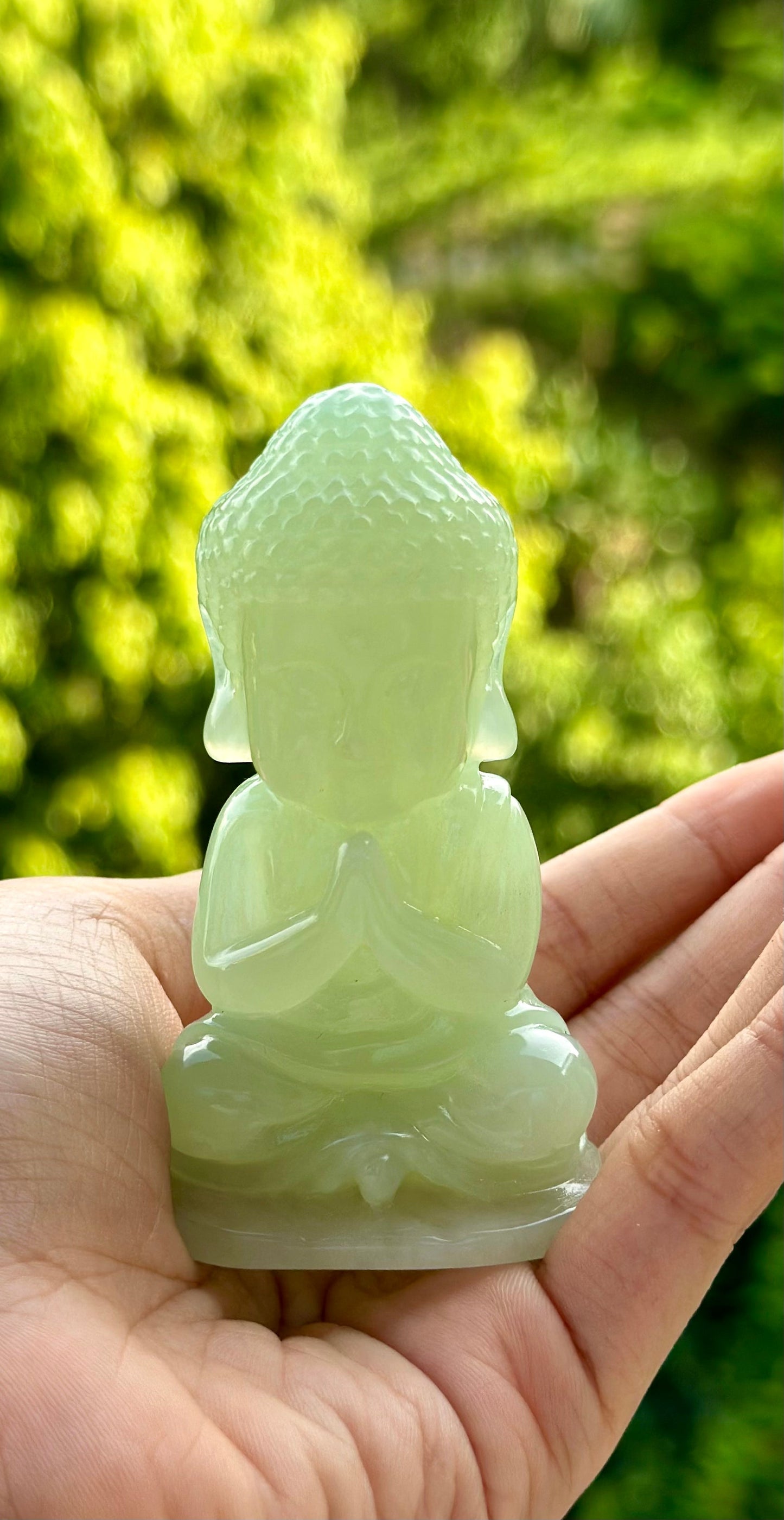 Handengraved Chinese Precious Xiuyu Jade Bouddha Sculpture Artwork Home Decor