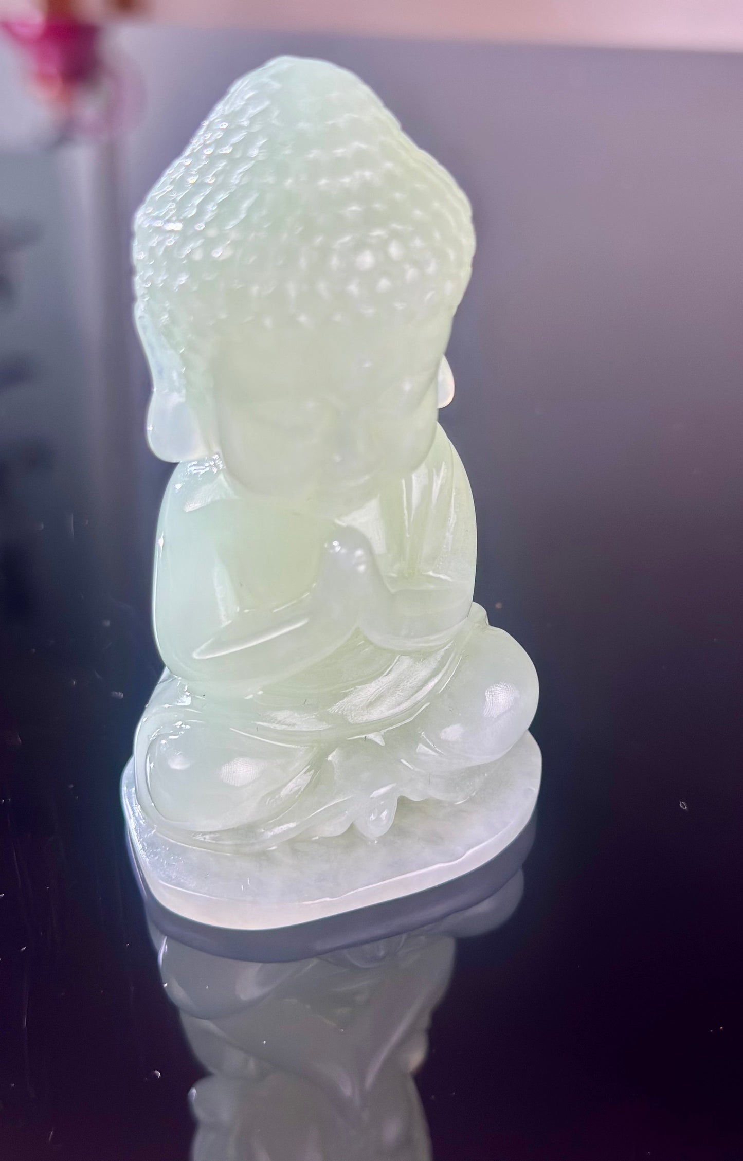 Handengraved Chinese Precious Xiuyu Jade Bouddha Sculpture Artwork Home Decor