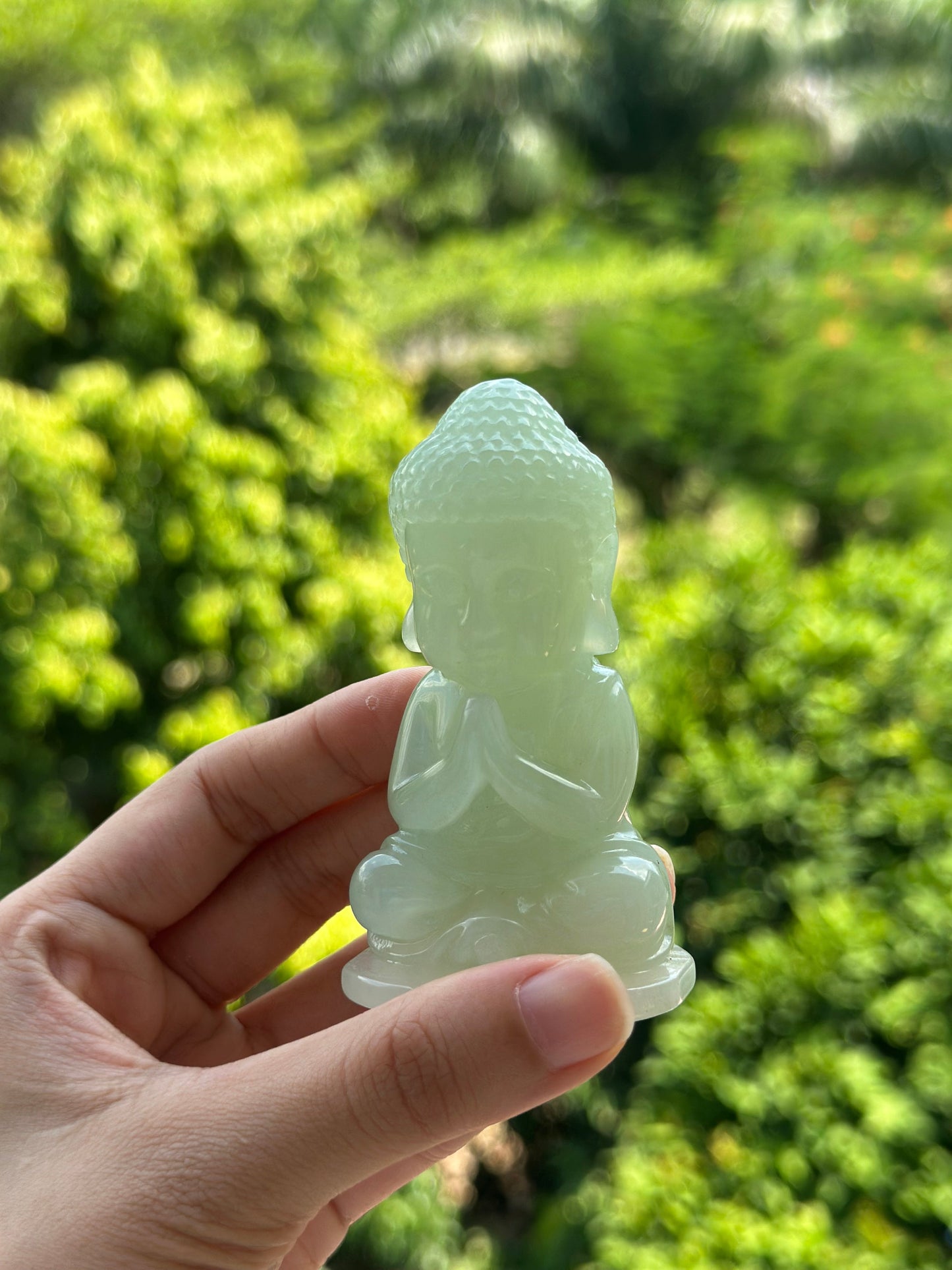 Handengraved Chinese Precious Xiuyu Jade Bouddha Sculpture Artwork Home Decor