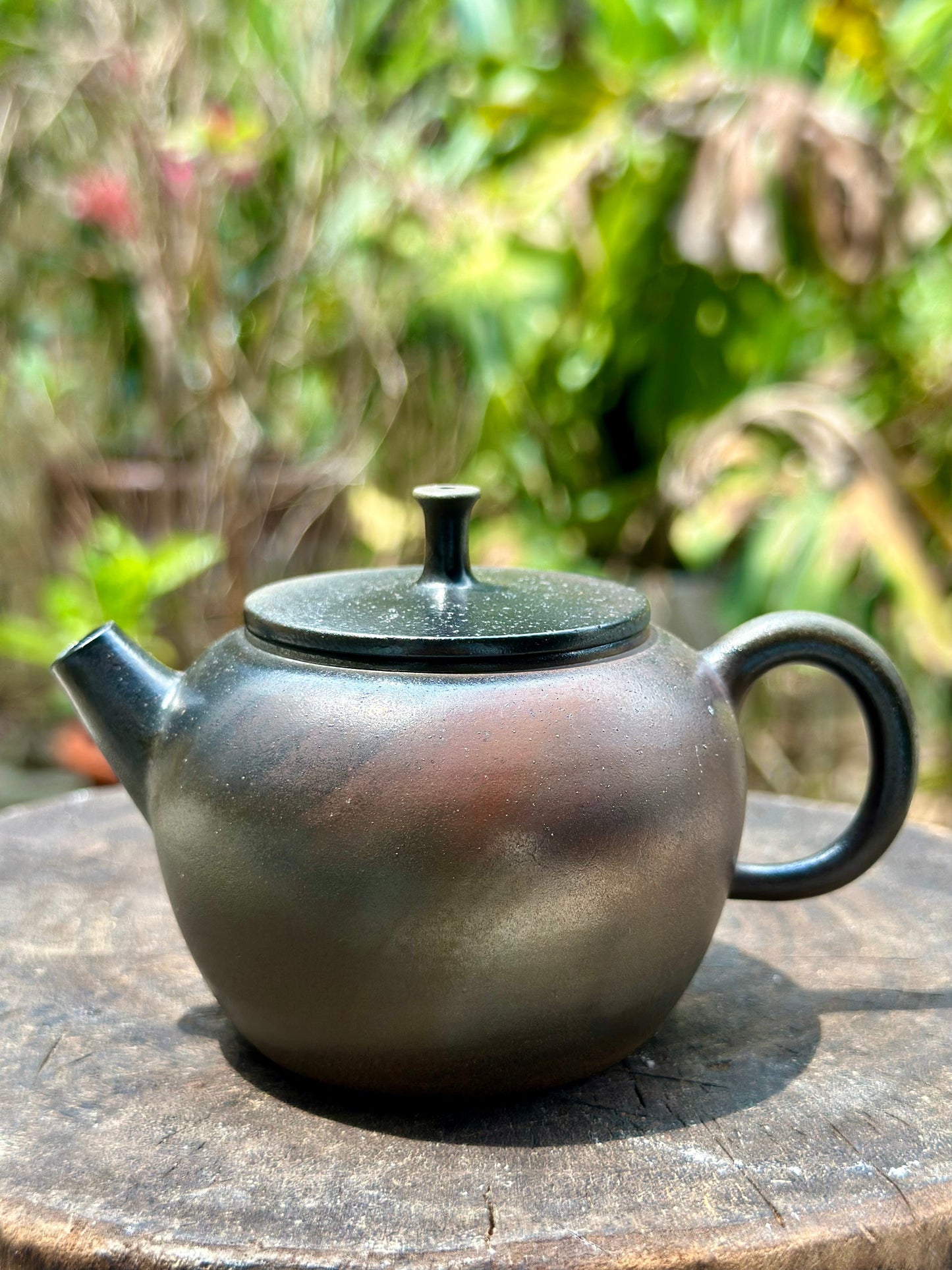 Handcrafted Woodfired Artowork Chinese Apple Shape Nixing clay Pottery Clay Teapot 150ml