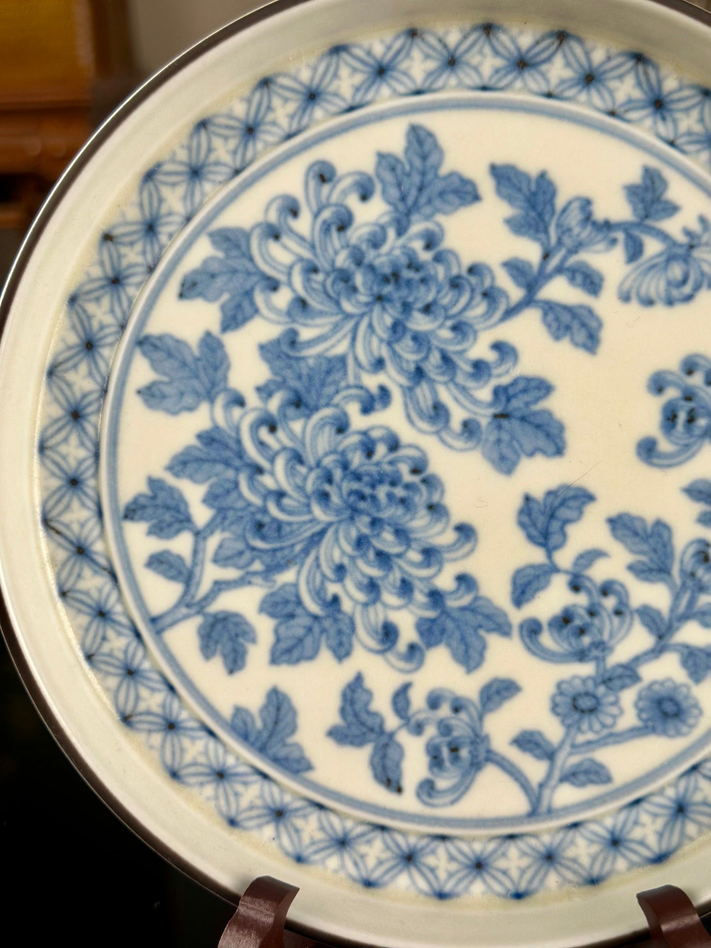 Handpainted Chinese Hucheng High-end Blue White Porcelain Traditional Flower Chrysanthemum Tea Tray Home Decor