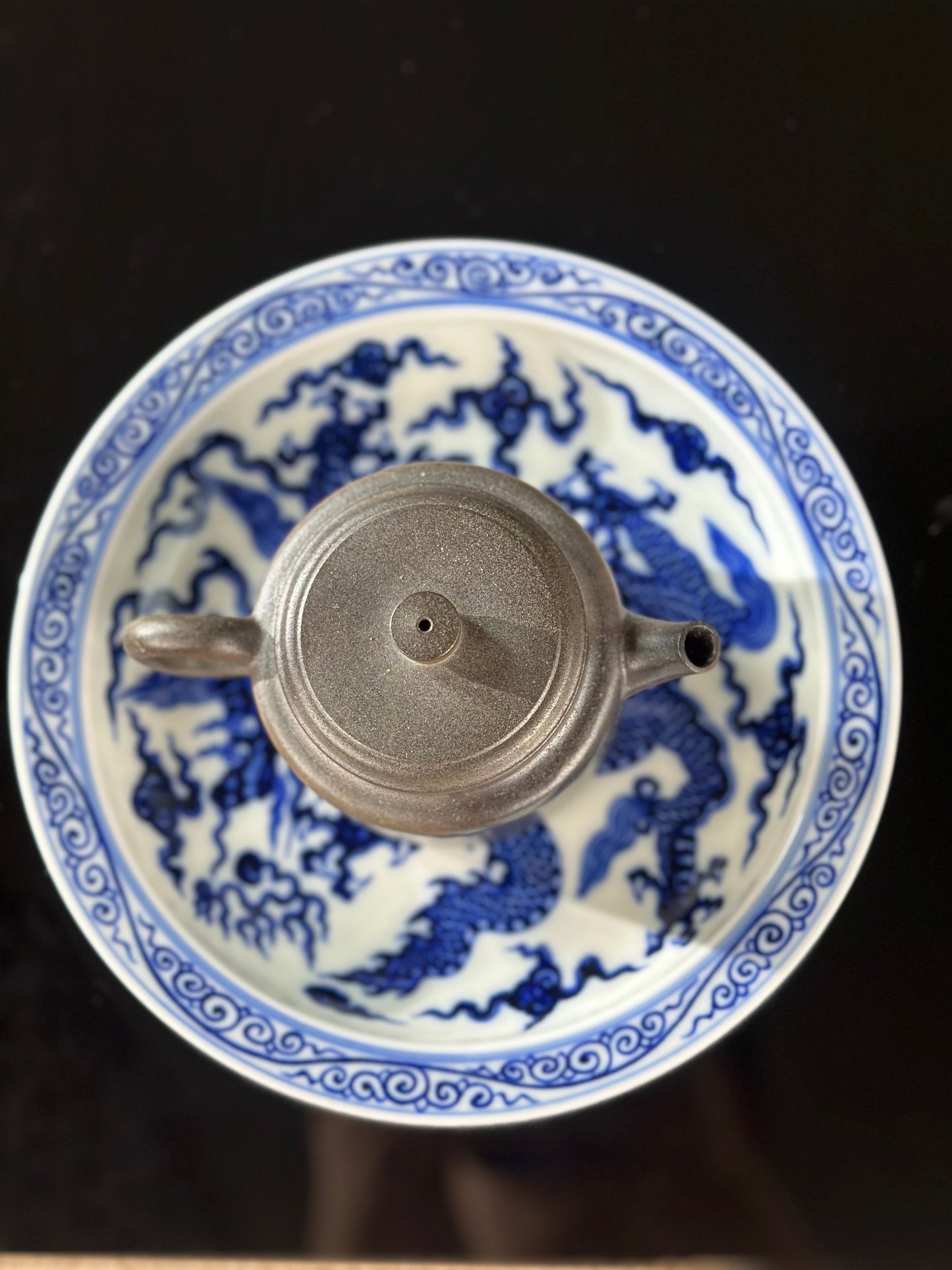 Chinese High-end Blue White Porcelain Handpainted Classic Xuande Dragon Pattern Tea tray Home Ornament Artwork Tray