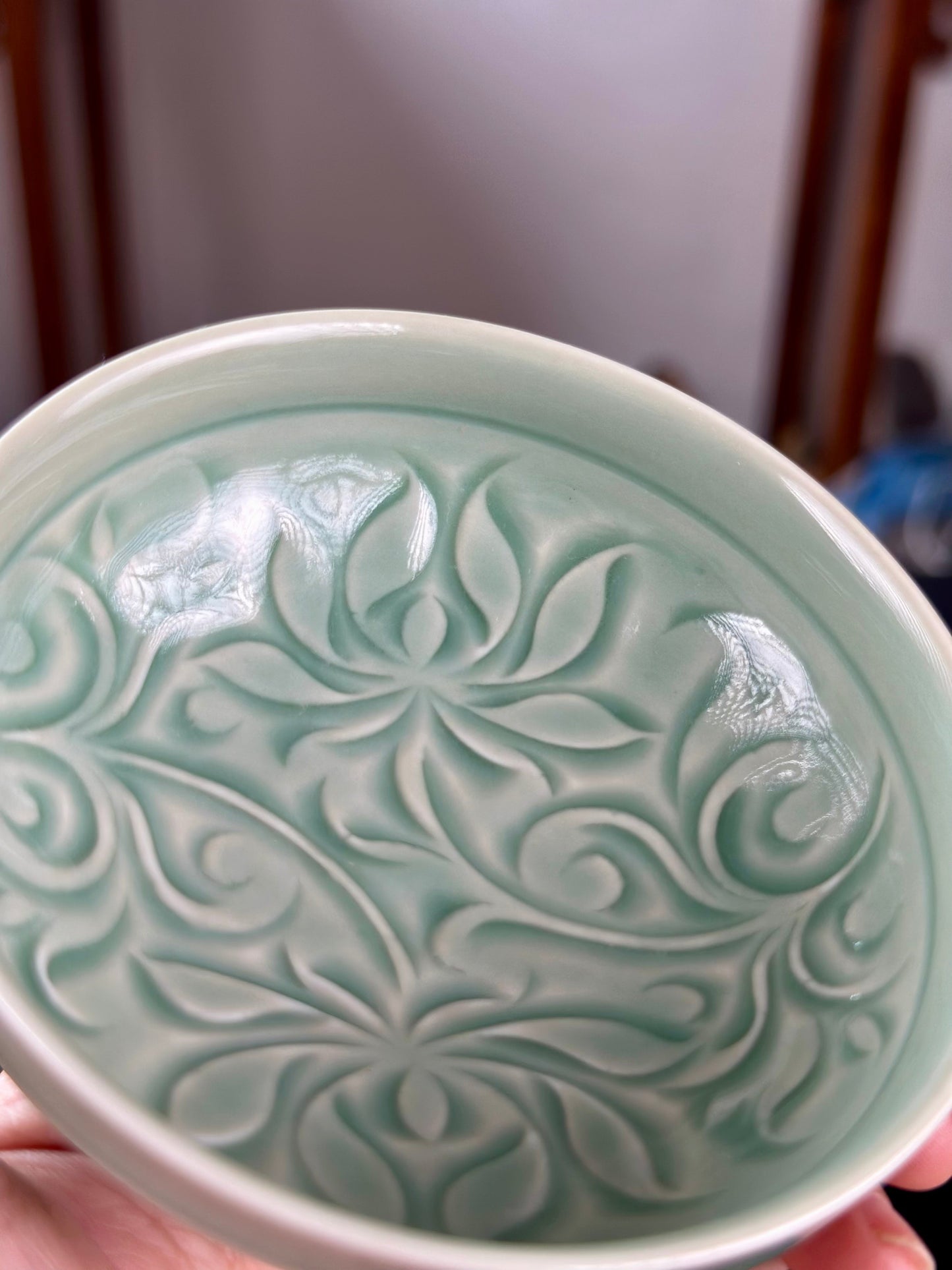 Hand Carved Chinse Lotus Yaozhou Celadon Porcelain Kiln Sky Blue Green Puer Shape Teacup