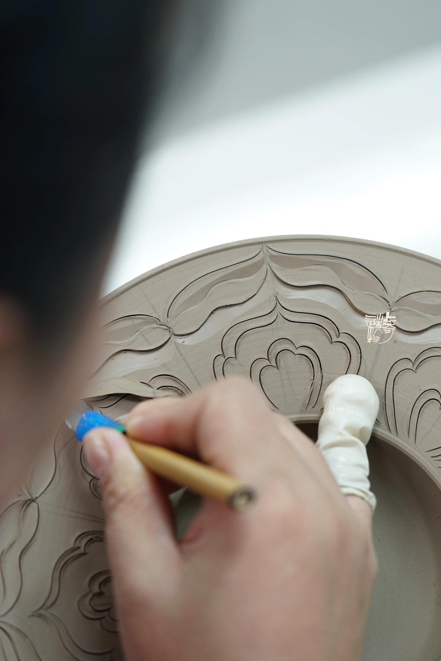 Hand Carved Chinse Lotus Yaozhou Celadon Porcelain Kiln Sky Blue Green Puer Shape Teacup