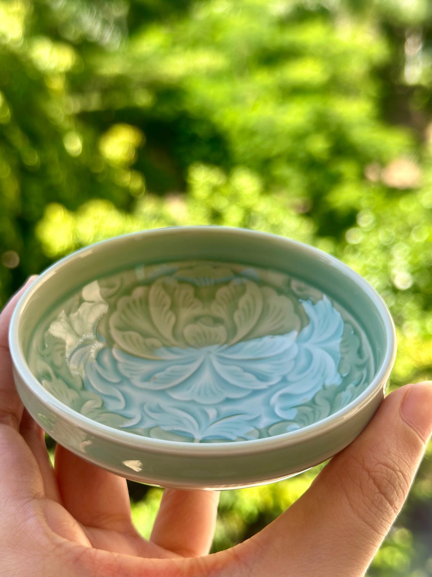Handengraved Chinse Fish Turning Dragon Classic Pattern Yaozhou Celadon Porcelain Kiln Moon White GlazeTeacup